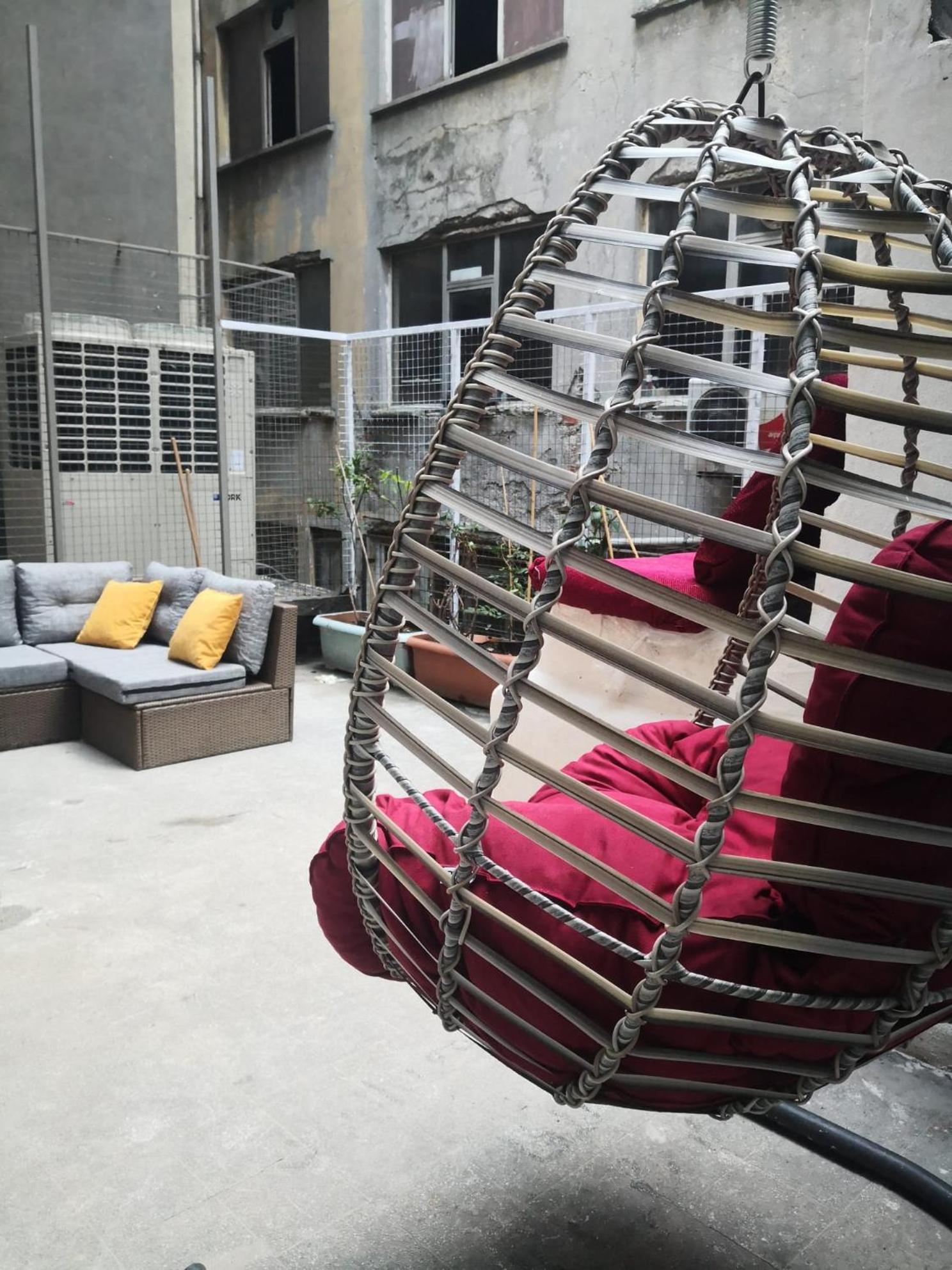 Gafa Garden Hostel & Apartments - Great Location イスタンブール エクステリア 写真